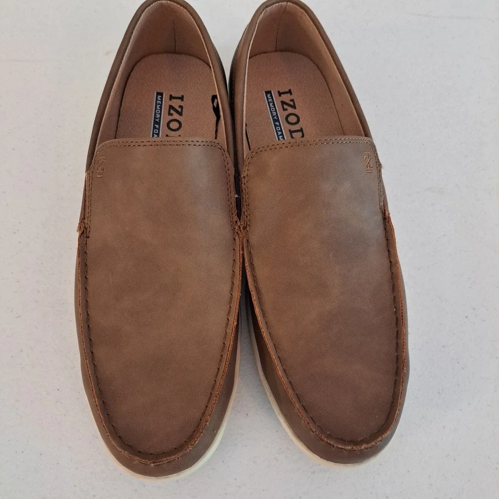 IZOD Loafers Mens Size 10 Brown Memory‎ Foam Slip On Moc Toe Shoes 1263-567